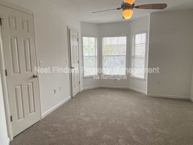 Building Photo - 1524 Fieldview Dr