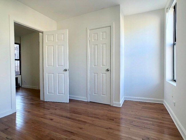 Foto del edificio - 1270 1st Ave