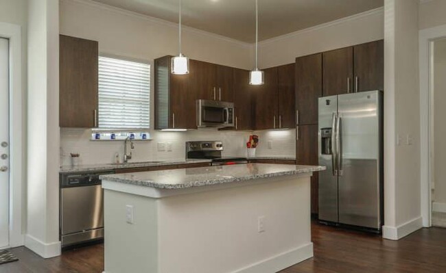 Building Photo - 1 bedroom in Houston TX 77339