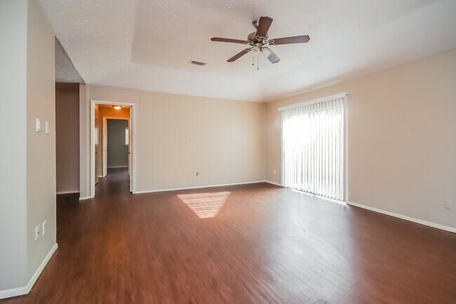 Foto del edificio - 4118 Brookhead Trail