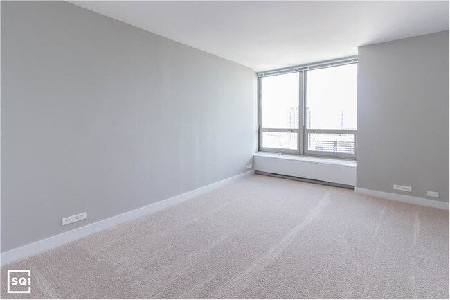 Building Photo - 3750 N Lake Shore Dr