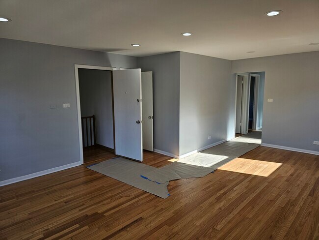 Foto del edificio - 2909 N Austin Ave