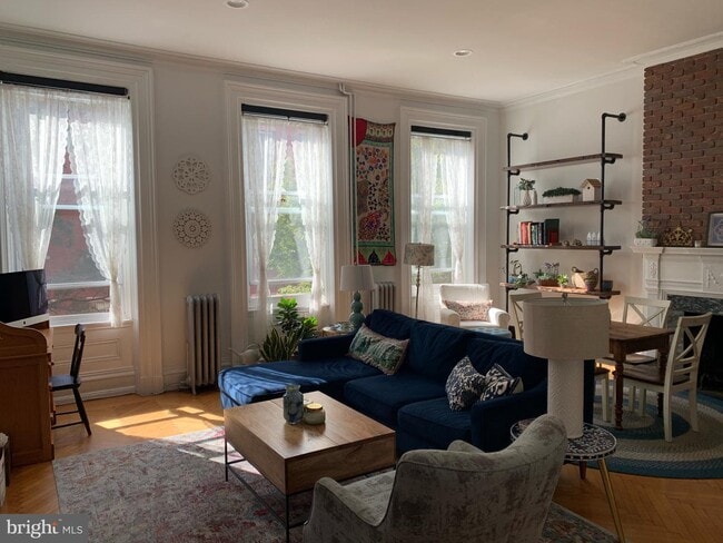 Building Photo - 1625 Spruce St