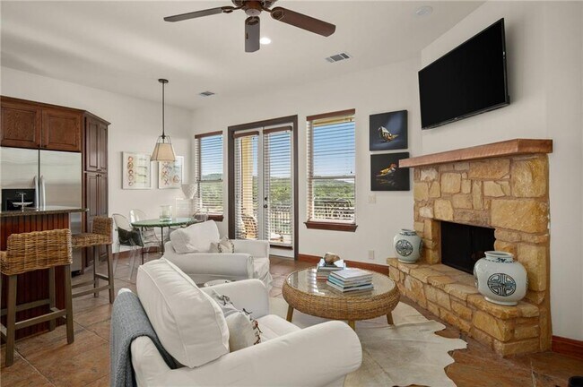 Foto del edificio - 17545 W Reed Park Rd