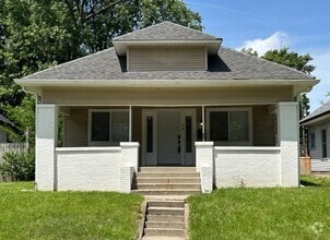 Building Photo - 44 N Oakland Ave