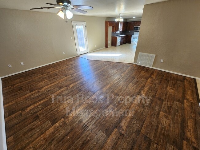 Building Photo - 13573 Co Rd 1560