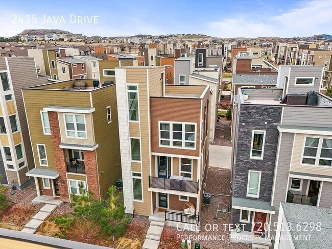 Building Photo - 2415 Java Dr