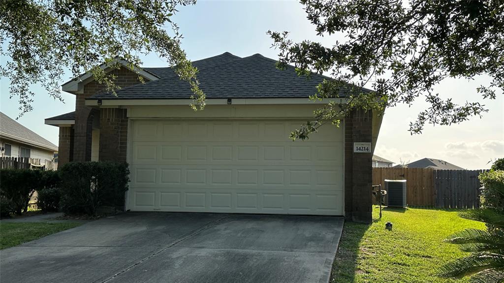 Primary Photo - 14214 Dreamscape Cir