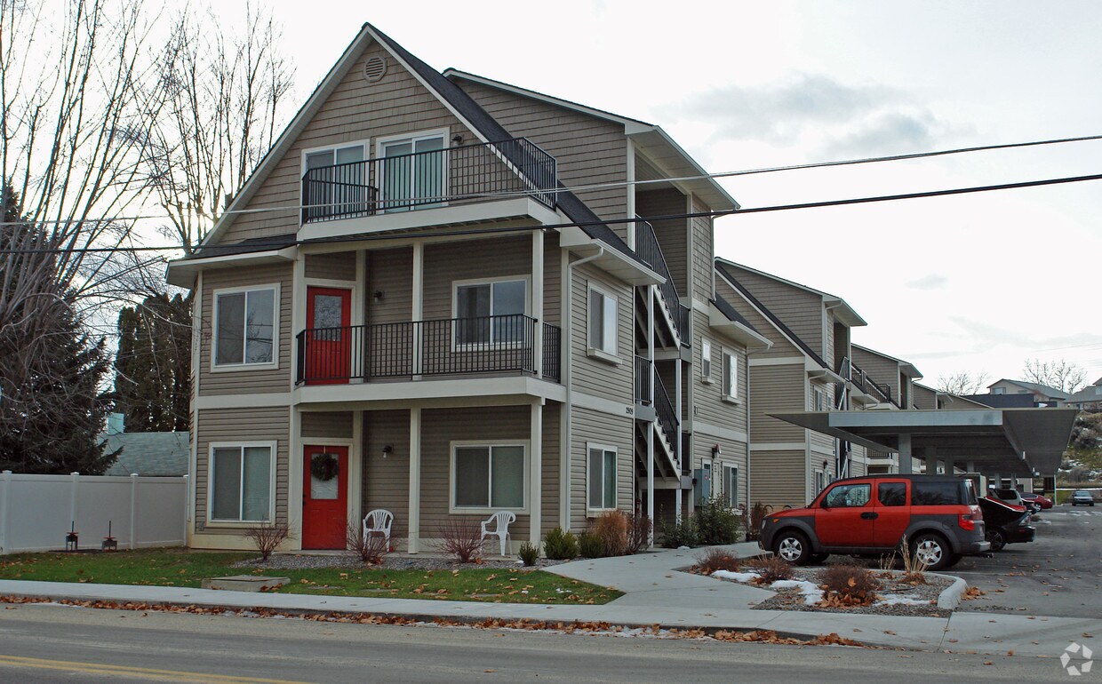 Primary Photo - 2903-2909 W Canal St