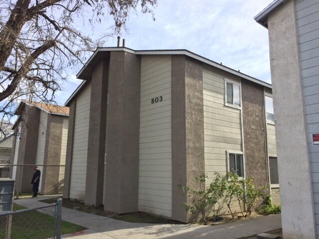 Foto del edificio - 803 Monterey St