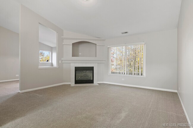 Foto del edificio - 987 Park Hill Cir