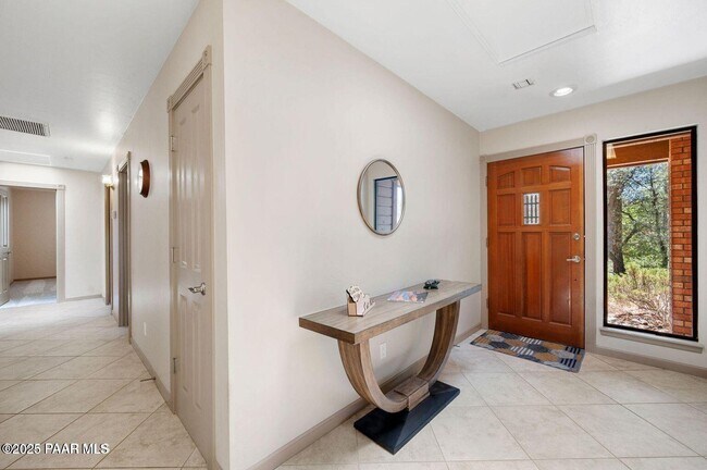 Foto del edificio - 1480 Cougar Trail