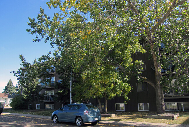 Photo du bâtiment - Oasis Apartments