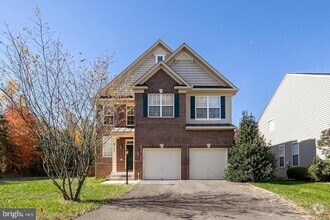 Building Photo - 7722 Yalta Way
