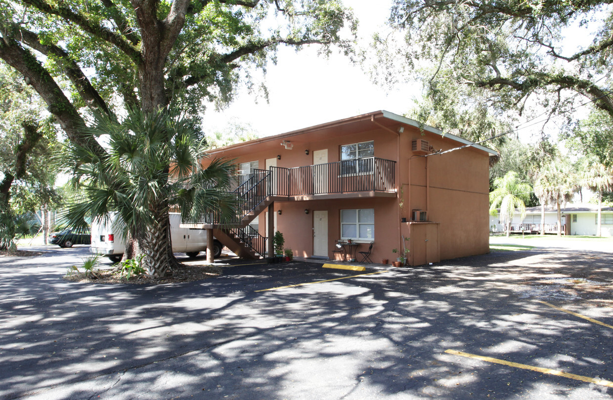 Stadium Gardens Apartments - Apartments In Fort Myers, Fl 