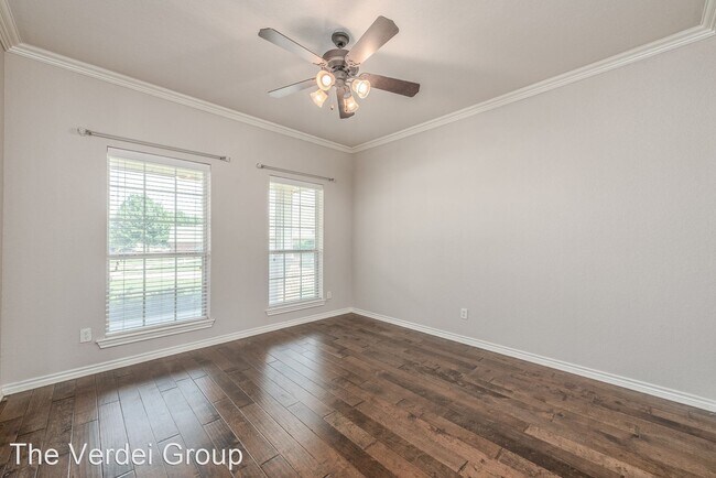 Building Photo - 4 br, 2 bath House - 700 Yaupon Ct