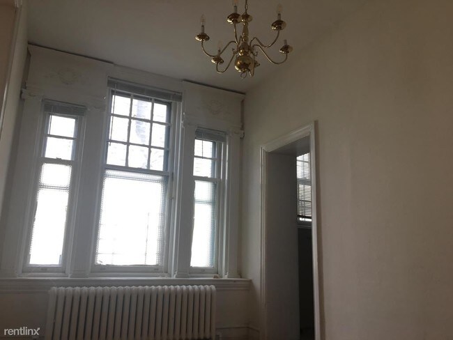 Foto del edificio - 150 W Washington Ln