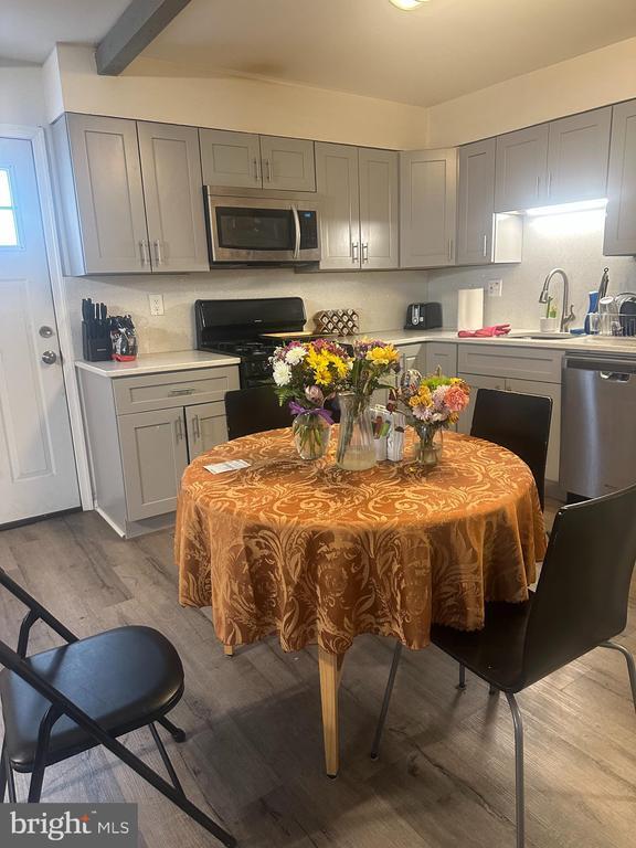 Building Photo - 510 S Juniper St