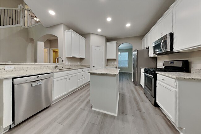 Foto del edificio - 2223 Brown Oak Dr