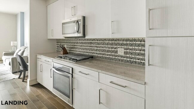 Building Photo - 1414 Wood Hollow Dr