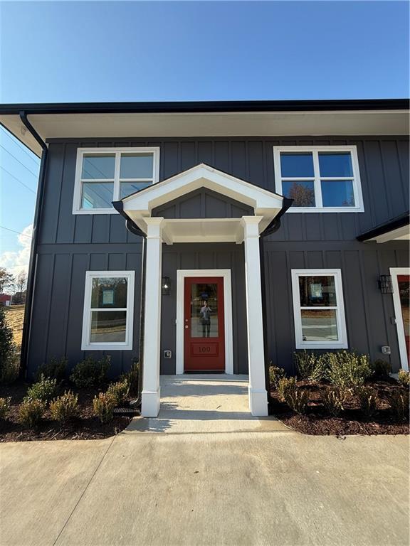 Foto principal - 473 Red Rider Rd