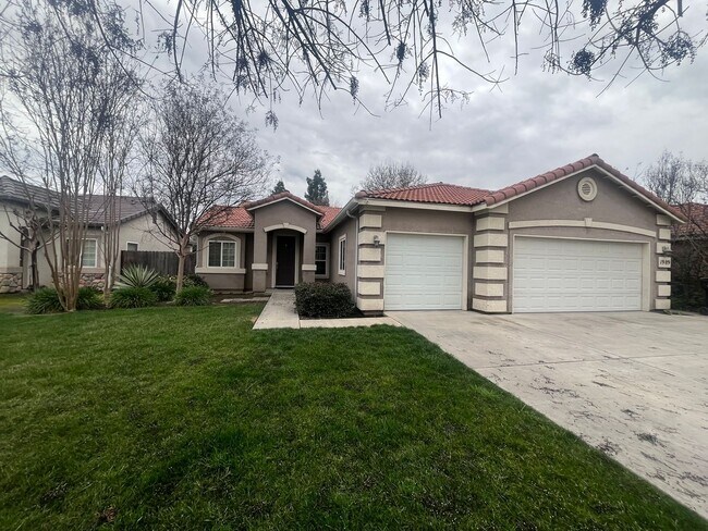 Building Photo - 1989 MONSECCO ST  3 BEDROOM 2  BATHROOM - ...