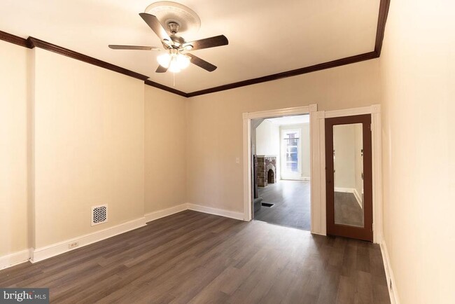 Foto del edificio - 2646 Edmondson Ave