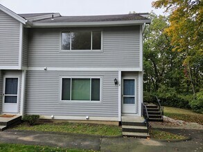Building Photo - 151 Shelter Rock Rd