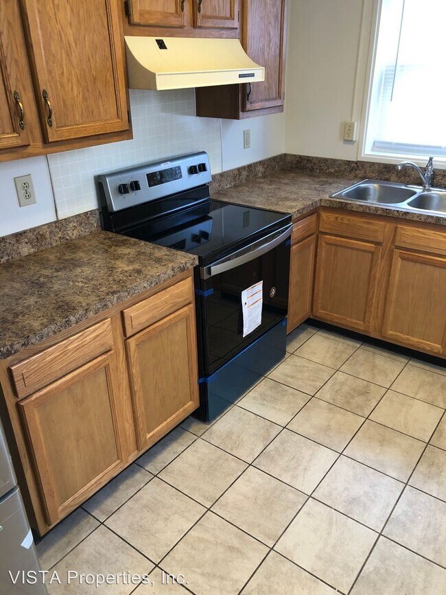 Building Photo - 3 br, 2 bath House - 1827 Dixie Highway