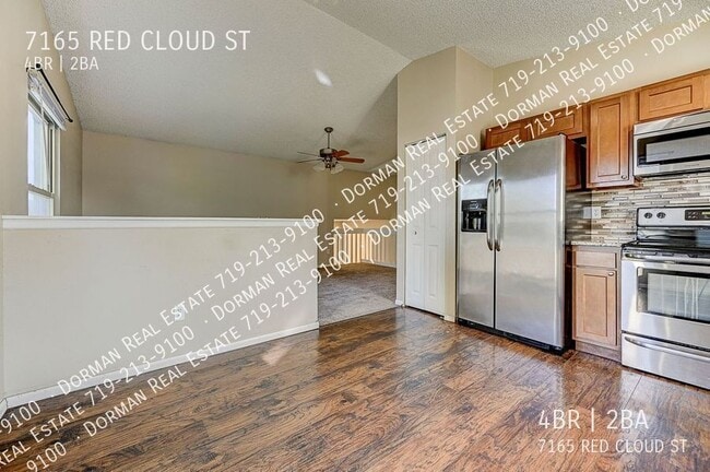 Foto del edificio - 7165 Red Cloud St