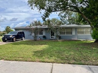 Foto principal - 104 E Pearl St