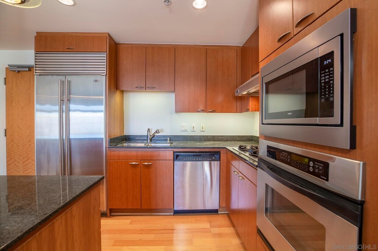 645 Front St Unit 1203, San Diego, CA 92101 Condo for Rent in San