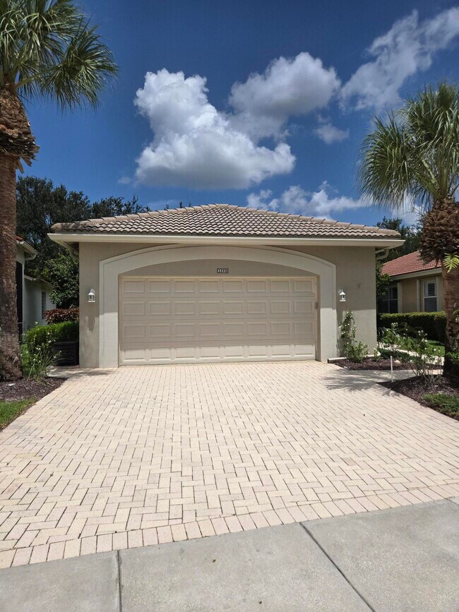 Foto del edificio - 2680 Clipper Cir
