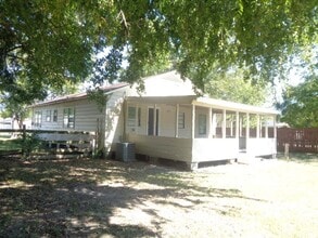 Building Photo - 510 Massey Tompkins Rd