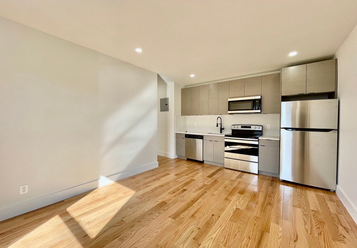 755 Rogers Ave Unit 5, Brooklyn, NY 11226 Condo for Rent in Brooklyn