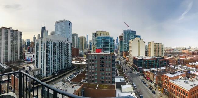Foto del edificio - 1309 N Wells St