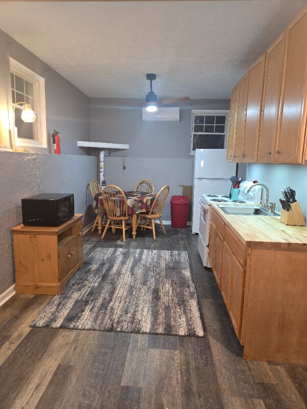 Foto del edificio - 51 Charleston Ave