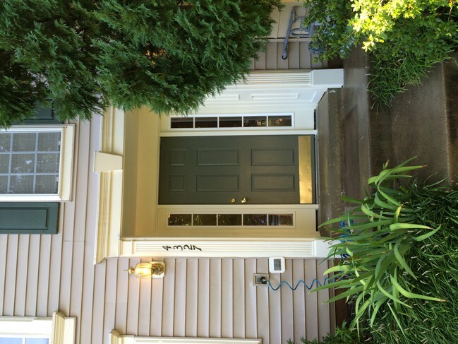 Building Photo - 4327 Thomas Brigade Ln