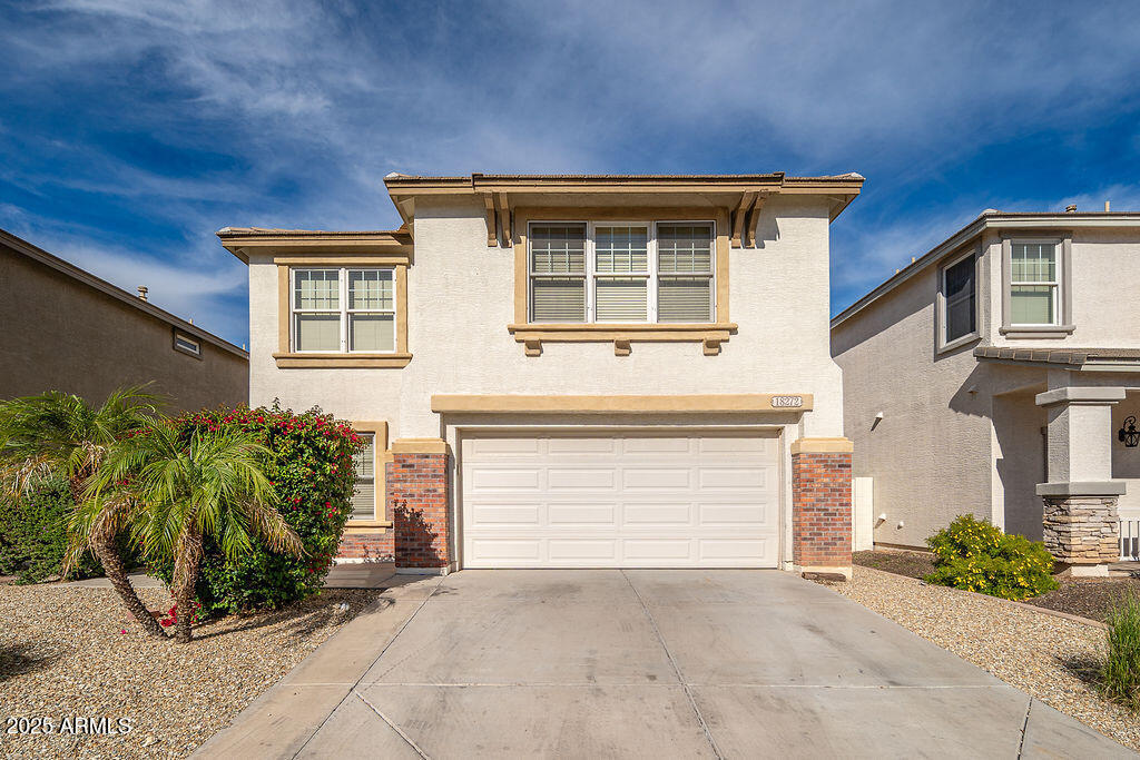 Foto principal - 18272 W Bridger St