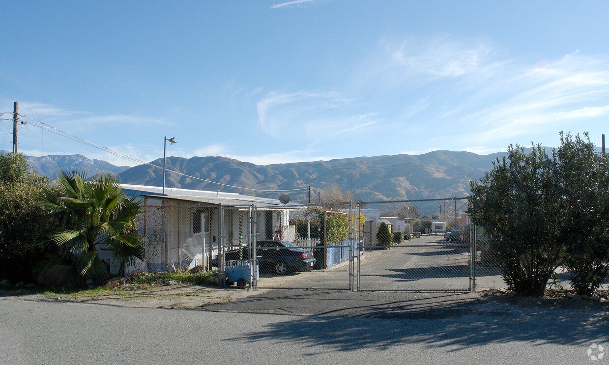 Foto principal - 621 E Williams St