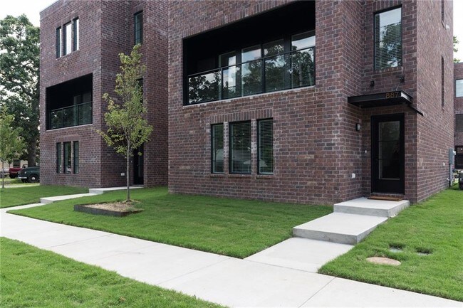 Foto del edificio - 887 W Holly St