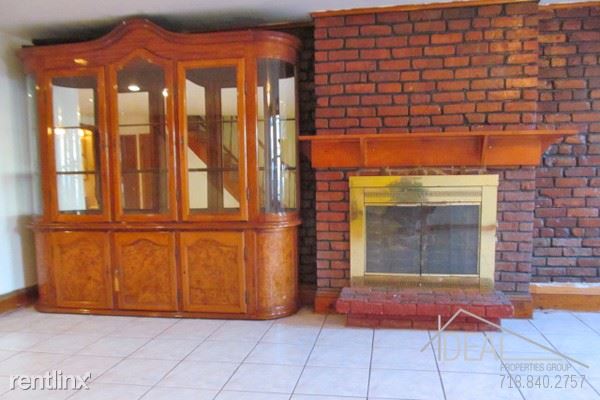 Foto del edificio - 107 4th Ave