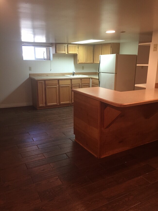 Foto del edificio - 1408 Oak St