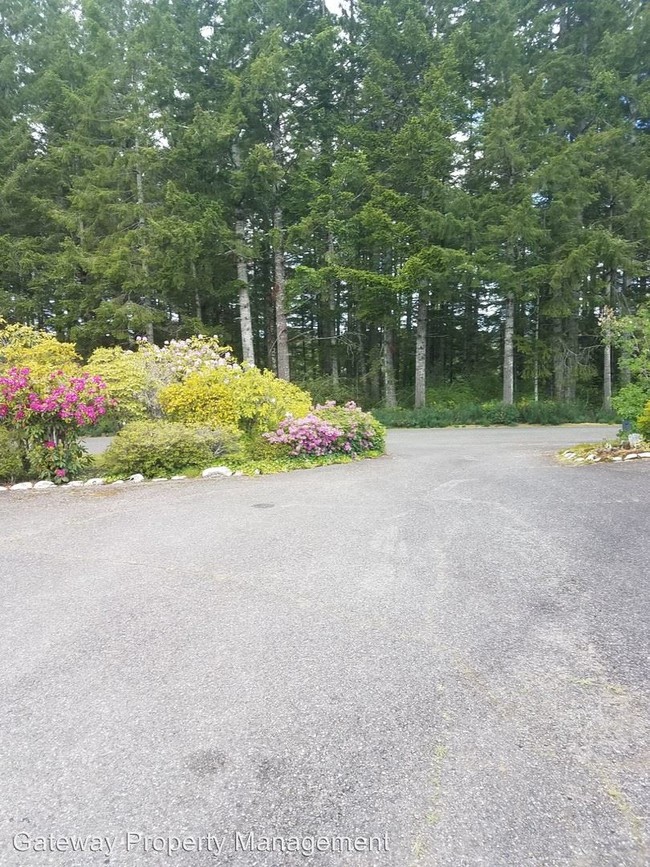 Foto del edificio - 3 br, 2 bath House - 160 W LAKE ISABELLA LOOP