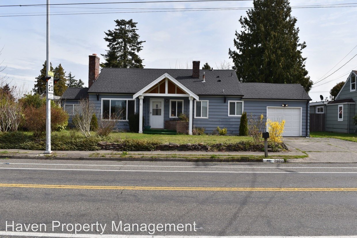 4 br, 1.5 bath House 7627 S Yakima Ave House Rental in WA