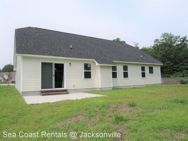 Building Photo - 3 br, 2 bath House - 136 Laredo Drive