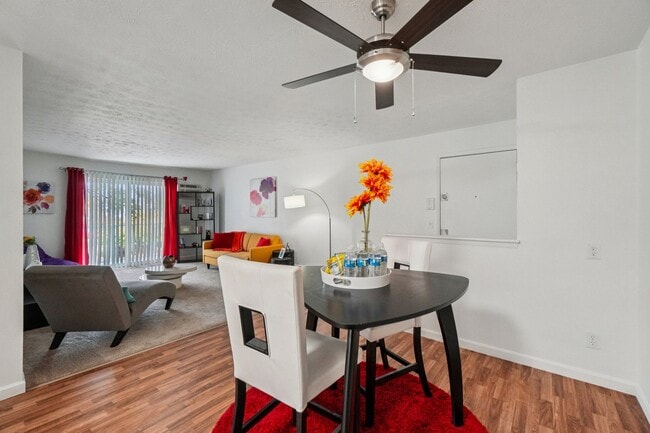 Building Photo - The Wind Song Apartments