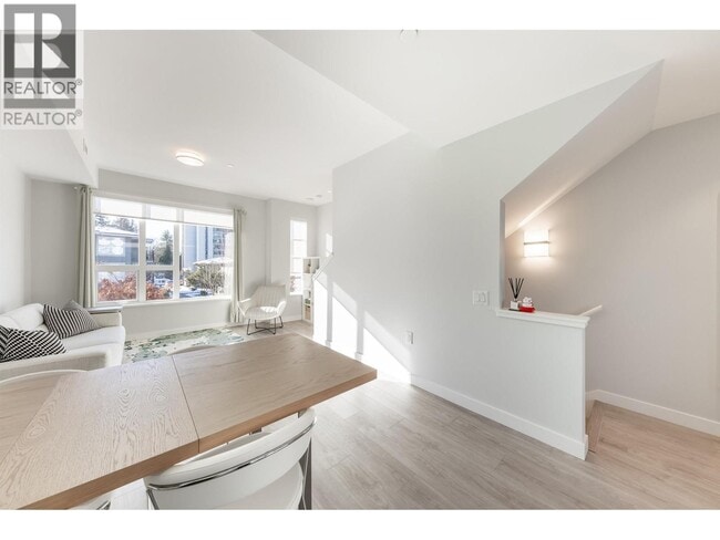 Building Photo - 5370 Crooked Br Rd