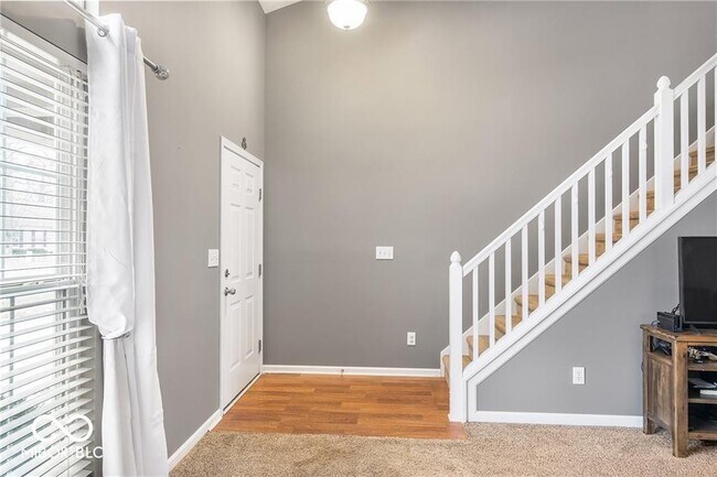 Building Photo - 15175 Winning Colors Dr