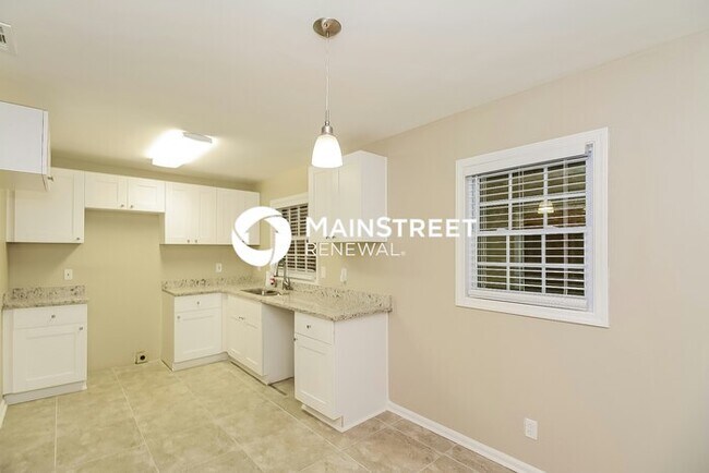 Foto del edificio - 3 Bedroom Pet-Friendly Home in Atlanta, GA...